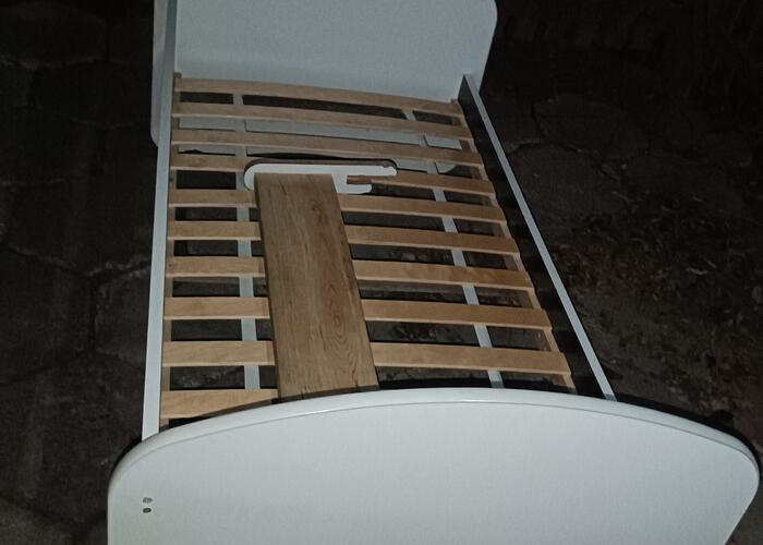 Grajewo ogłoszenia: Łóżko dla dziecka w dobrym stanie.